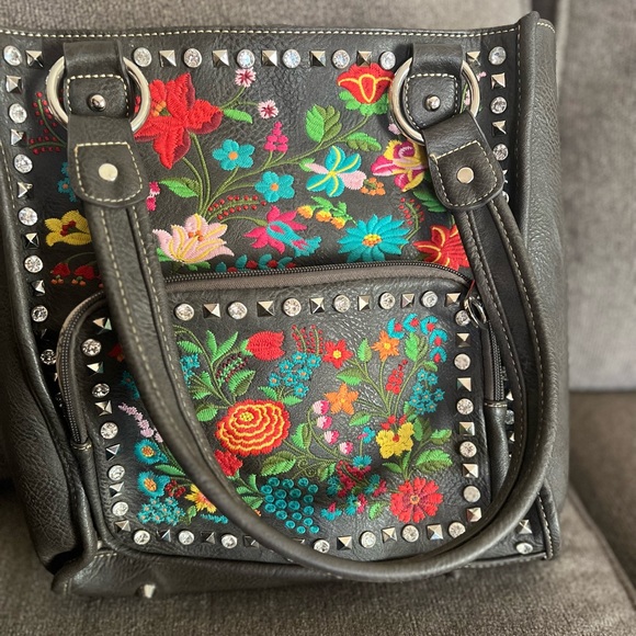 Montana West purse - Picture 1 of 4